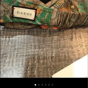 Gucci Floral Headband  (Authentic)